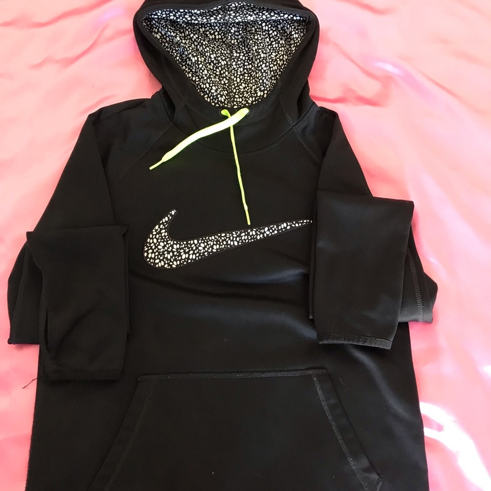 Nike Therma Fit Hoodie